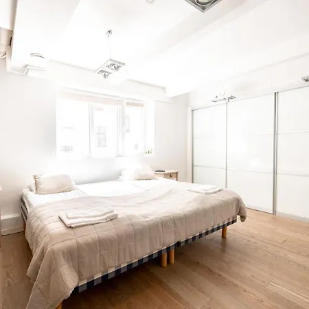 2ndhomes Two Story Apt With Spa Close To The Sea * 헬싱키